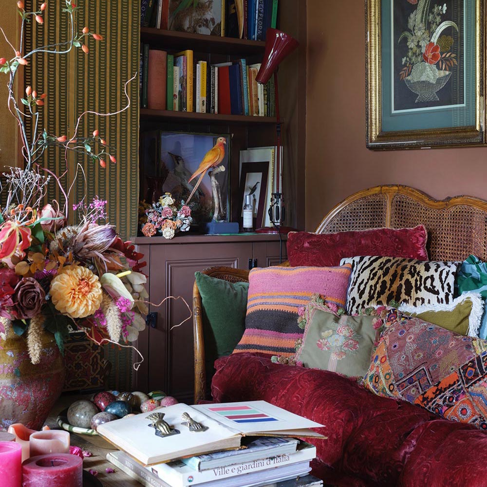 Fiona de Lys and Lantern Cottage in The English Home, November 2025 issue